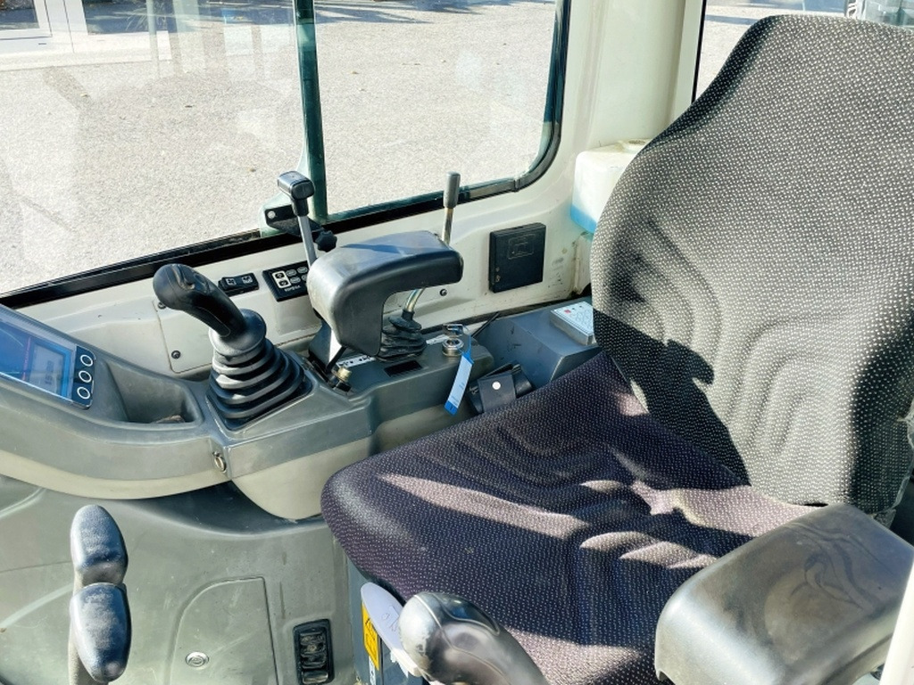 Takeuchi TB216 (4095) - Minigraafmachine: afbeelding 5 Takeuchi TB216 (4095) - Minigraafmachine: afbeelding 5