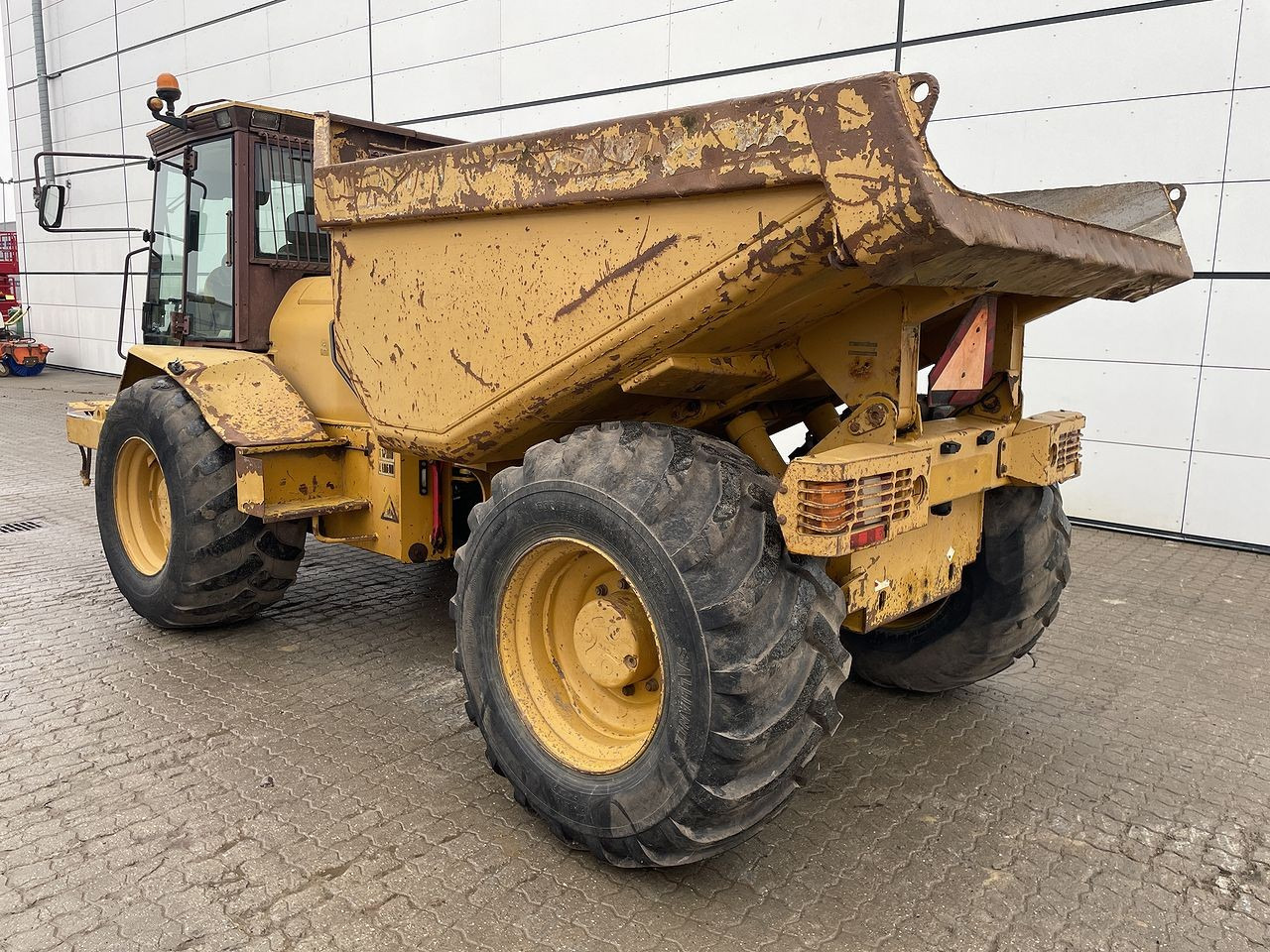 Hydrema 912 - Kiepwagen met knikbesturing: afbeelding 2 Hydrema 912 - Kiepwagen met knikbesturing: afbeelding 2