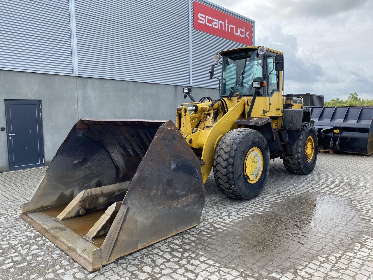 Komatsu WA270-3 - Wiellader: afbeelding 1 Komatsu WA270-3 - Wiellader: afbeelding 1