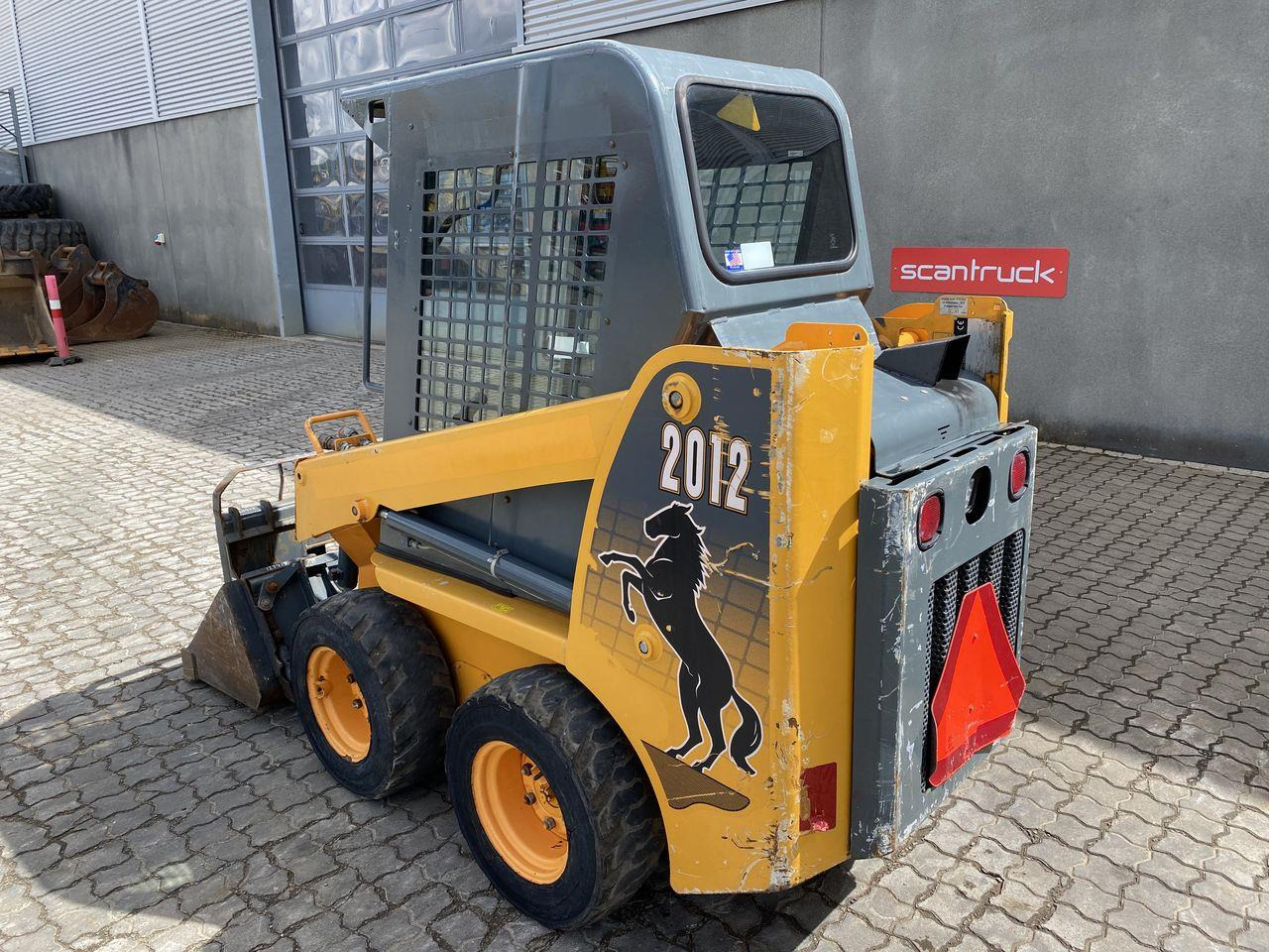 Mustang SL2012 - Schranklader: afbeelding 2 Mustang SL2012 - Schranklader: afbeelding 2