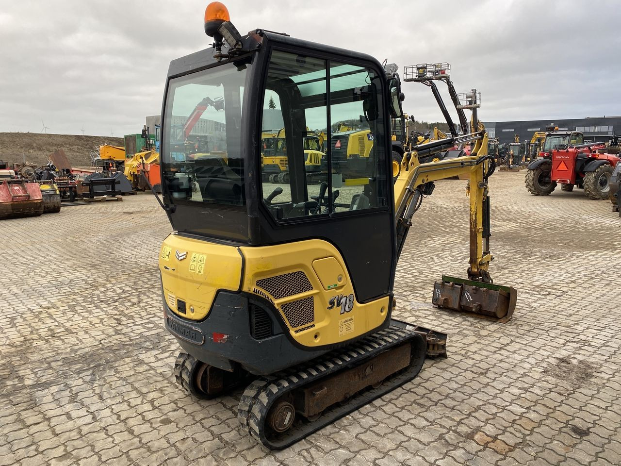 Yanmar SV18 - Minigraafmachine: afbeelding 4 Yanmar SV18 - Minigraafmachine: afbeelding 4