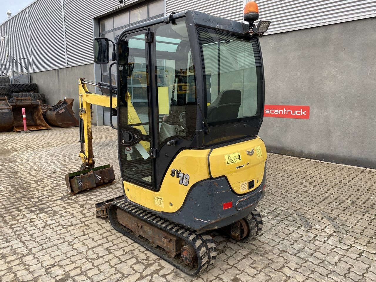 Yanmar SV18 - Minigraafmachine: afbeelding 2 Yanmar SV18 - Minigraafmachine: afbeelding 2