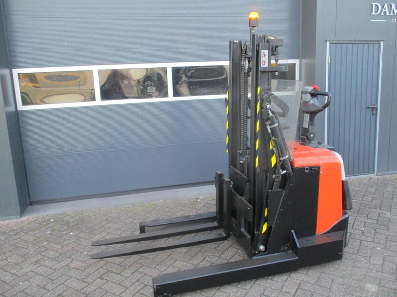 BT SPE 120 XRD - Reach stacker: afbeelding 3 BT SPE 120 XRD - Reach stacker: afbeelding 3