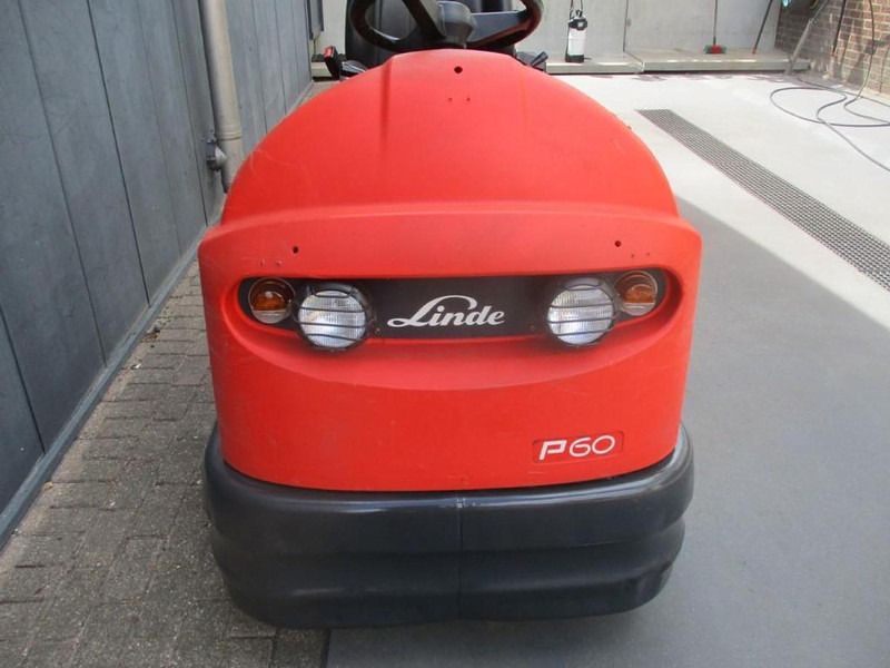 Linde P 60 - Elektrische trekker: afbeelding 4 Linde P 60 - Elektrische trekker: afbeelding 4