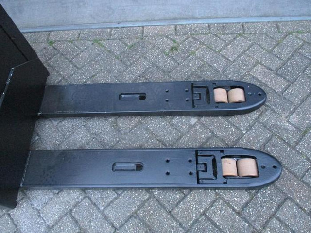 Toyota LPE 250 - Palletwagen: afbeelding 4 Toyota LPE 250 - Palletwagen: afbeelding 4
