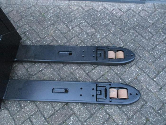 Toyota LPE 250 - Palletwagen: afbeelding 2 Toyota LPE 250 - Palletwagen: afbeelding 2