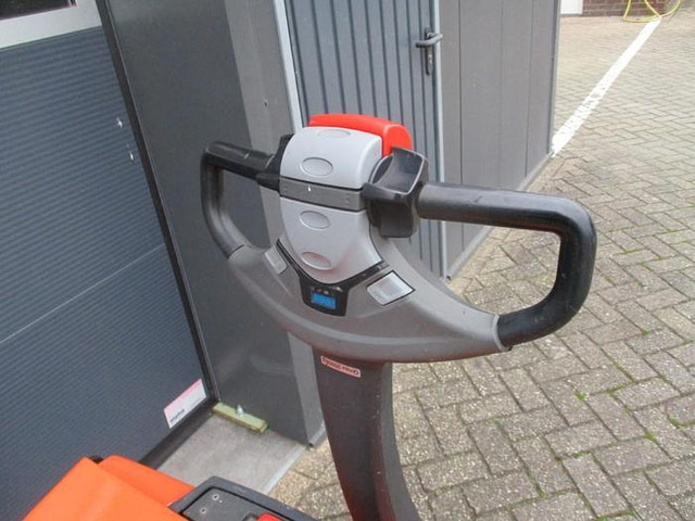 Toyota LWE 250 - Palletwagen: afbeelding 4 Toyota LWE 250 - Palletwagen: afbeelding 4