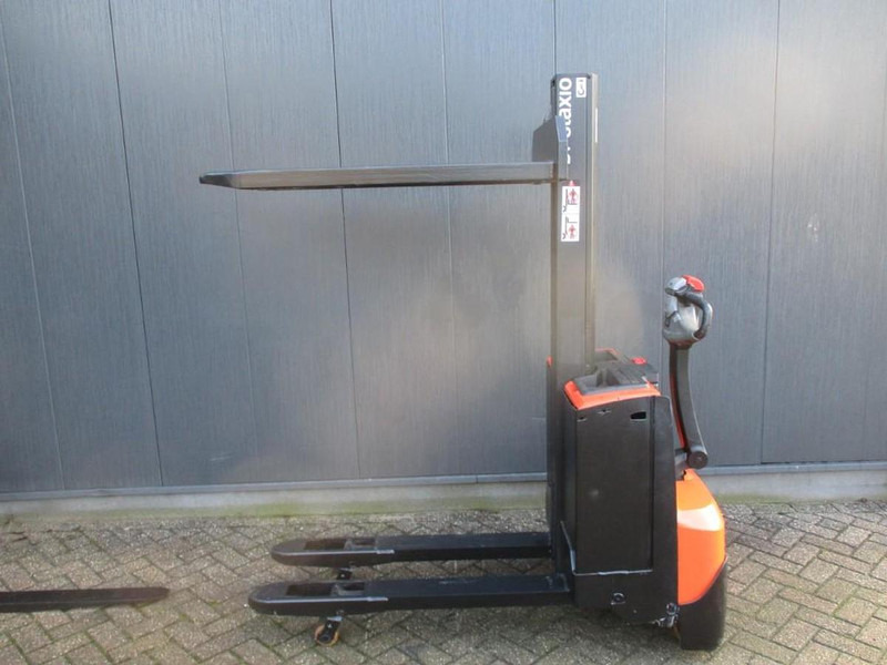 Toyota SWE 080L - Stapelaar: afbeelding 1 Toyota SWE 080L - Stapelaar: afbeelding 1