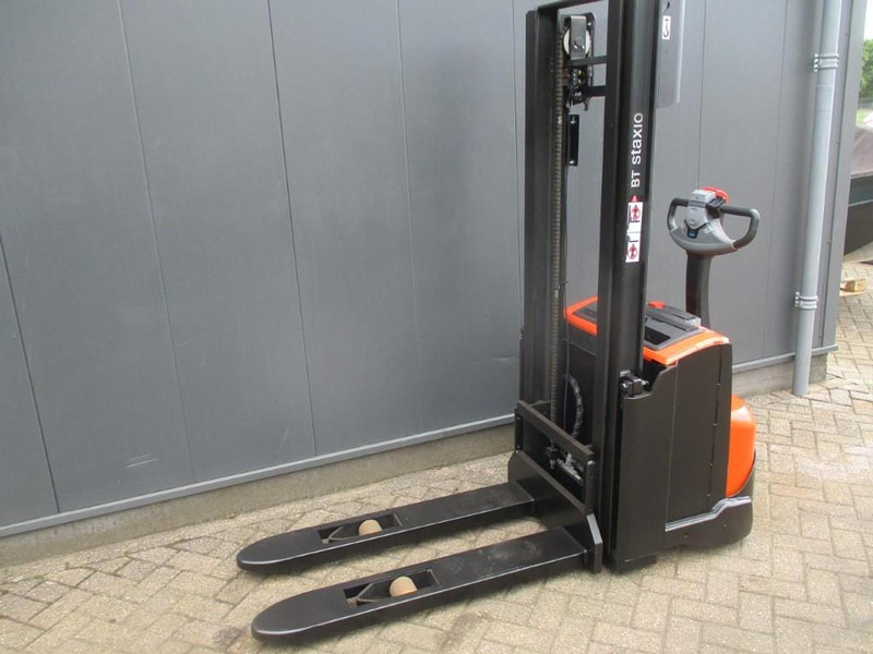 Toyota SWE 120 - Stapelaar: afbeelding 3 Toyota SWE 120 - Stapelaar: afbeelding 3
