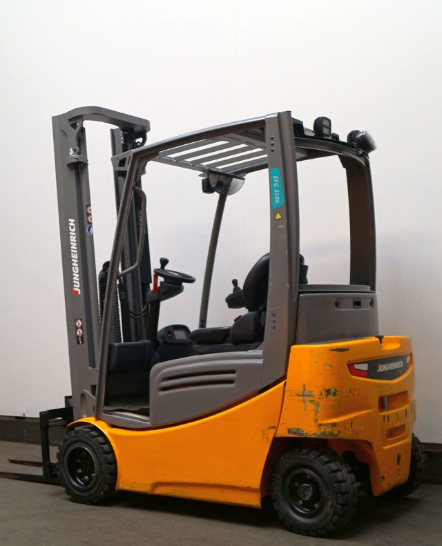 Jungheinrich EFG318k - Elektrische heftruck: afbeelding 2 Jungheinrich EFG318k - Elektrische heftruck: afbeelding 2