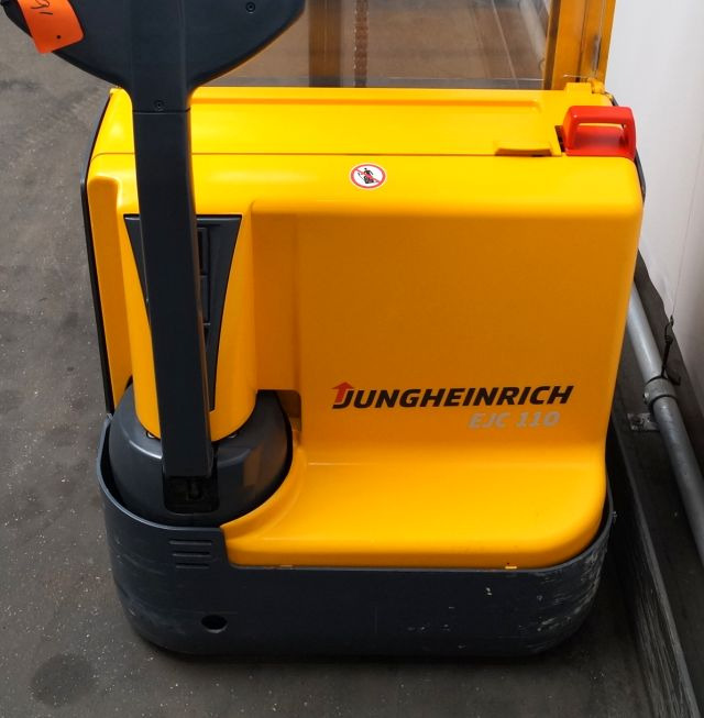 Jungheinrich EJC110 - Stapelaar: afbeelding 3 Jungheinrich EJC110 - Stapelaar: afbeelding 3