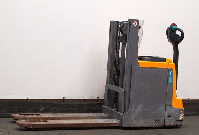 Jungheinrich EJD220 - Stapelaar: afbeelding 1 Jungheinrich EJD220 - Stapelaar: afbeelding 1