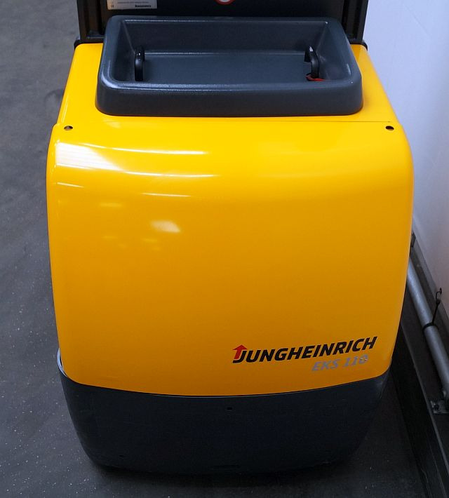 Jungheinrich EKS110L100E - Orderverzameltruck: afbeelding 3 Jungheinrich EKS110L100E - Orderverzameltruck: afbeelding 3