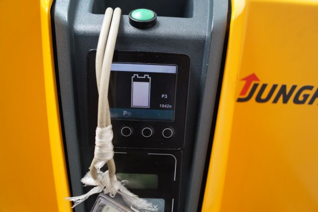 Jungheinrich EMD115i - Stapelaar: afbeelding 4 Jungheinrich EMD115i - Stapelaar: afbeelding 4