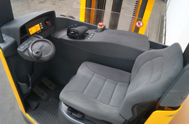 Jungheinrich ETV214 - Reach truck: afbeelding 3 Jungheinrich ETV214 - Reach truck: afbeelding 3