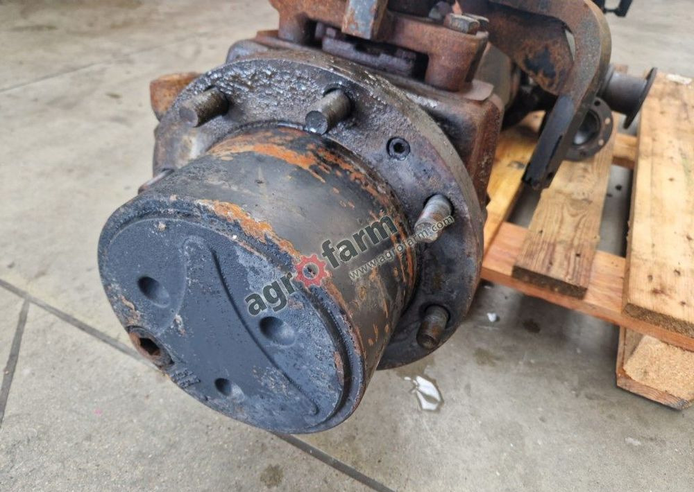 Most przedni Agrotron TTV 1160 ZF APL 2045 - Transmissie: afbeelding 4 Most przedni Agrotron TTV 1160 ZF APL 2045 - Transmissie: afbeelding 4