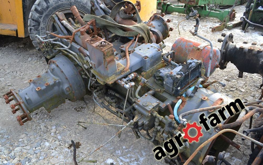 Fendt 612 614 615 skrzynia silnik kabina most zwolnica blok zawór - Onderdelen: afbeelding 2 Fendt 612 614 615 skrzynia silnik kabina most zwolnica blok zawór - Onderdelen: afbeelding 2