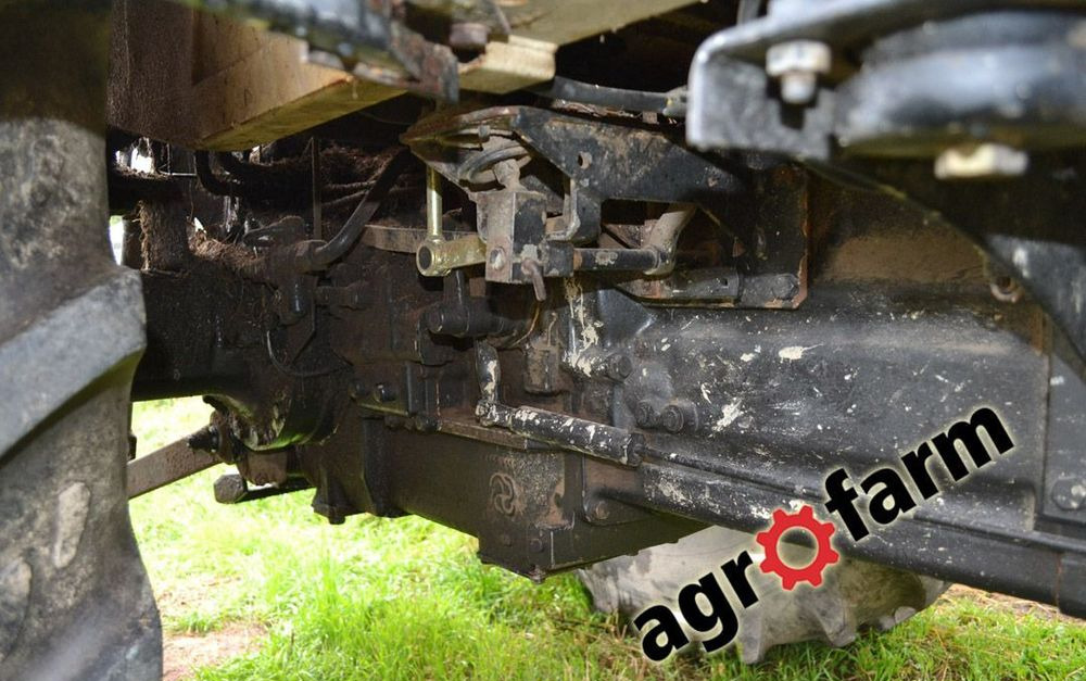 Lamborghini części 774-80 674-70 silnik skrzynia zwolnica wał głowica blok zawór oś zwolnica - Onderdelen: afbeelding 4 Lamborghini części 774-80 674-70 silnik skrzynia zwolnica wał głowica blok zawór oś zwolnica - Onderdelen: afbeelding 4