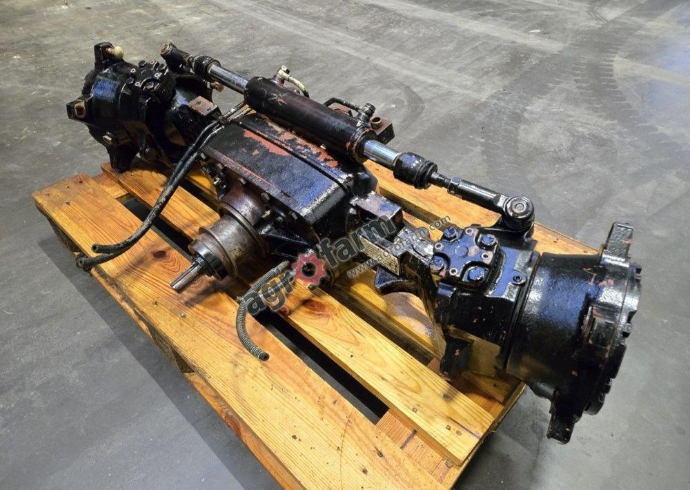 Przedni most Massey Ferguson 3225 - Transmissie: afbeelding 1 Przedni most Massey Ferguson 3225 - Transmissie: afbeelding 1