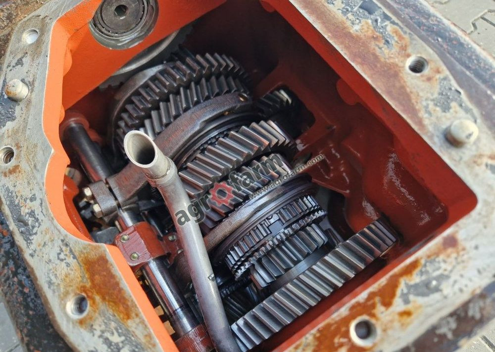SKRZYNIA BIEGÓW DEUTZ DX 6.30 - Versnellingsbak: afbeelding 2 SKRZYNIA BIEGÓW DEUTZ DX 6.30 - Versnellingsbak: afbeelding 2