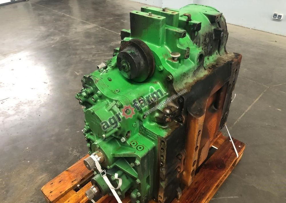Versnellingsbak SKRZYNIA BIEGÓW JOHN DEERE 8360R RE301738: afbeelding 1