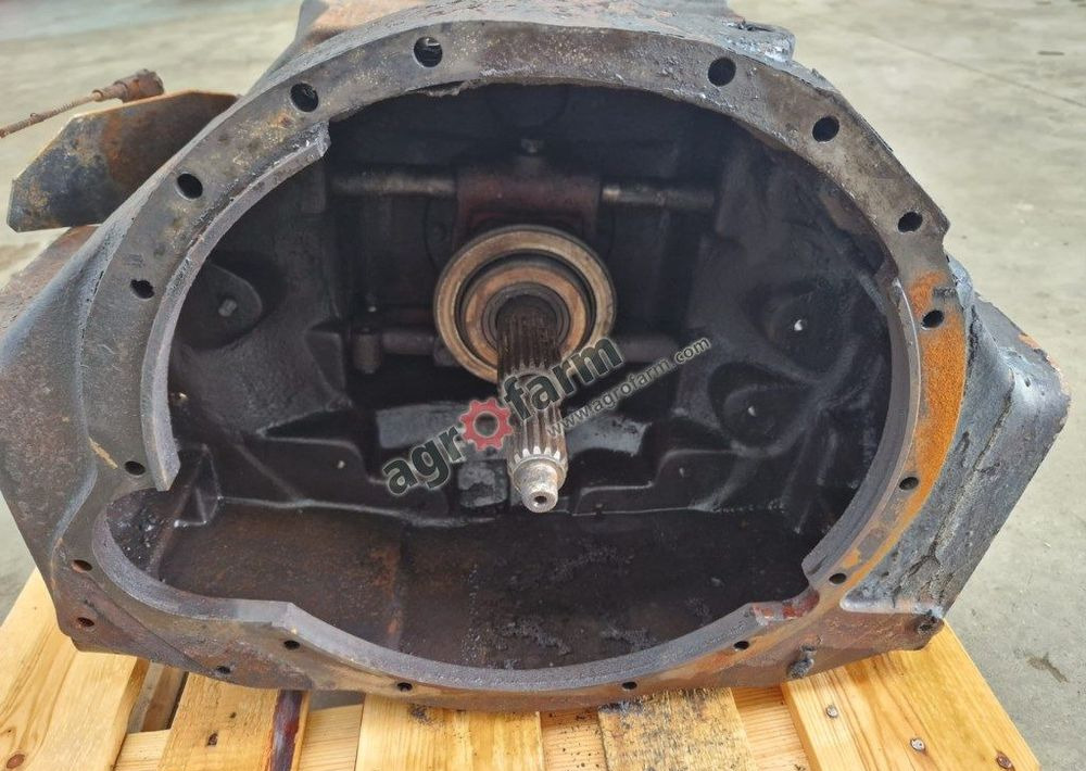 Skrzynia biegów Deutz Agroxtra 6.17 - Versnellingsbak: afbeelding 3 Skrzynia biegów Deutz Agroxtra 6.17 - Versnellingsbak: afbeelding 3