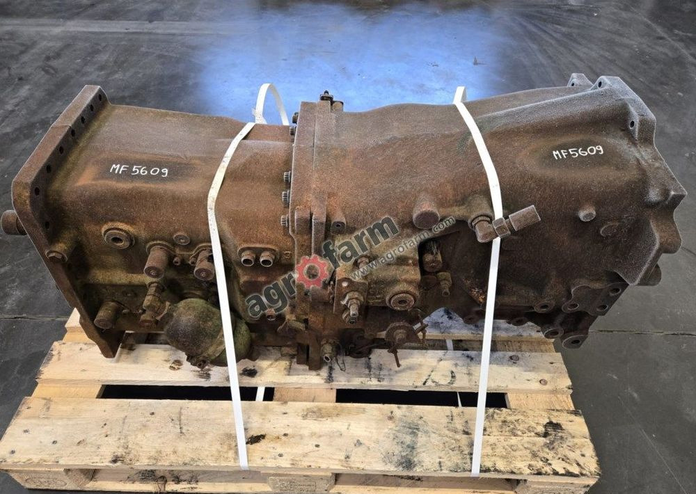Skrzynia biegów Massey Ferguson 5609 - Versnellingsbak: afbeelding 2 Skrzynia biegów Massey Ferguson 5609 - Versnellingsbak: afbeelding 2