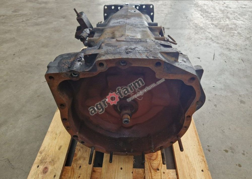 Skrzynia biegów Massey Ferguson 6265 - Versnellingsbak: afbeelding 1 Skrzynia biegów Massey Ferguson 6265 - Versnellingsbak: afbeelding 1