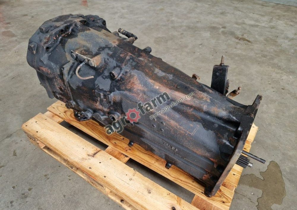 Skrzynia biegów Massey Ferguson 6265 - Versnellingsbak: afbeelding 3 Skrzynia biegów Massey Ferguson 6265 - Versnellingsbak: afbeelding 3