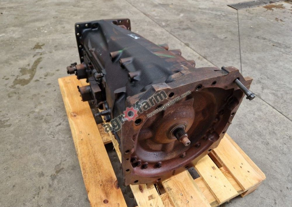 Versnellingsbak Skrzynia biegów Renault Claas Ares 630: afbeelding 1