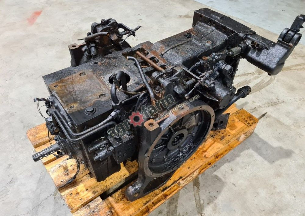 Skrzynia biegów, most tylny Deutz Agrotron 100 - Versnellingsbak: afbeelding 4 Skrzynia biegów, most tylny Deutz Agrotron 100 - Versnellingsbak: afbeelding 4