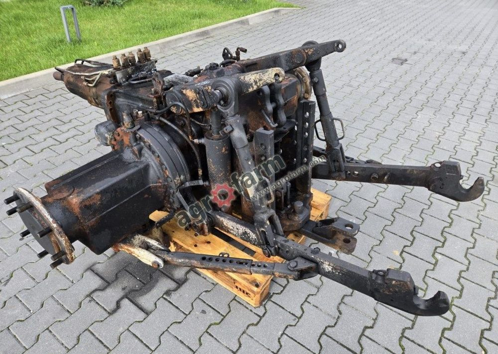 Skrzynia biegów, most tylny Valtra N91 TB07881 - Versnellingsbak: afbeelding 4 Skrzynia biegów, most tylny Valtra N91 TB07881 - Versnellingsbak: afbeelding 4