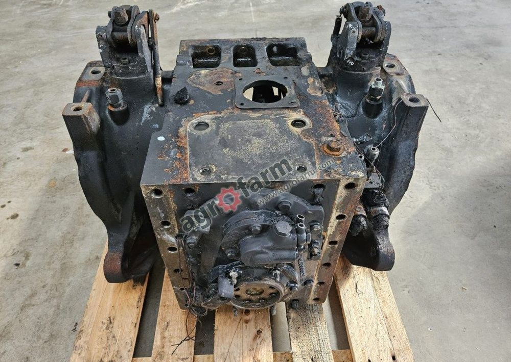 TYLNY MOST DEUTZ FAHR AGROTRON 80 - Transmissie: afbeelding 3 TYLNY MOST DEUTZ FAHR AGROTRON 80 - Transmissie: afbeelding 3