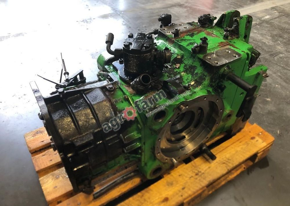 TYLNY MOST JOHN DEERE 6110 L115877 - Transmissie: afbeelding 3 TYLNY MOST JOHN DEERE 6110 L115877 - Transmissie: afbeelding 3