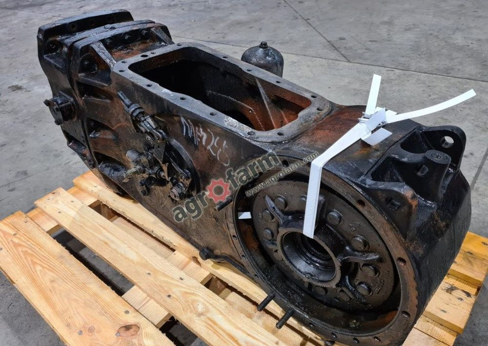Tylny most Massey Ferguson 4245 - Versnellingsbak: afbeelding 2 Tylny most Massey Ferguson 4245 - Versnellingsbak: afbeelding 2