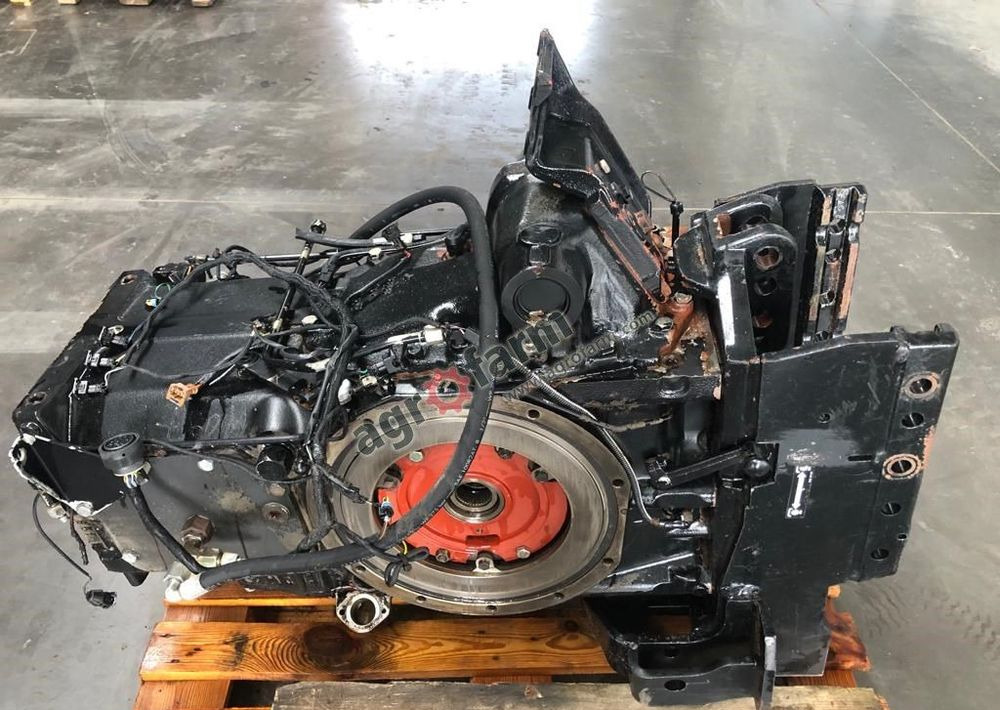Tylny most Massey Ferguson 6255 851B6 - Versnellingsbak: afbeelding 1 Tylny most Massey Ferguson 6255 851B6 - Versnellingsbak: afbeelding 1