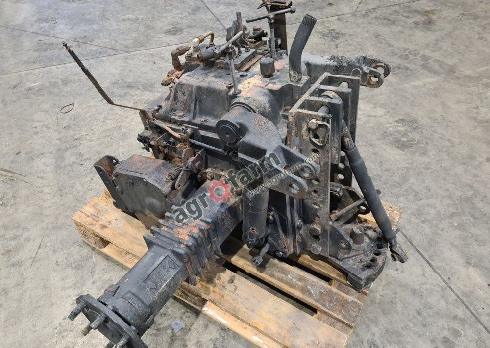 Tylny most Renault Ceres 85 - Versnellingsbak: afbeelding 3 Tylny most Renault Ceres 85 - Versnellingsbak: afbeelding 3