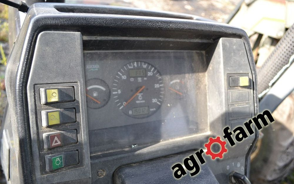 Valtra 6800 6600 skrzynia silnik kabina most zwolnica - Motor voor Landbouwmachine: afbeelding 5 Valtra 6800 6600 skrzynia silnik kabina most zwolnica - Motor voor Landbouwmachine: afbeelding 5