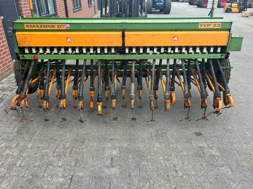 Amazone D7 Type 33 - Zaaimachine: afbeelding 2 Amazone D7 Type 33 - Zaaimachine: afbeelding 2