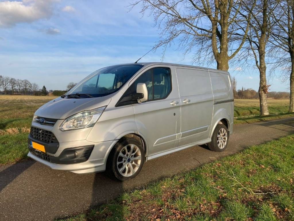 Ford Transit - Gesloten bestelwagen: afbeelding 1 Ford Transit - Gesloten bestelwagen: afbeelding 1