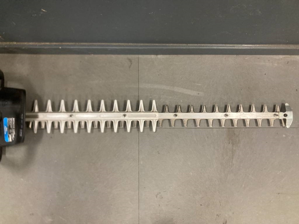 Hitachi Ch22ecp2 - Gemeentelijke machine/ Speciaal: afbeelding 3 Hitachi Ch22ecp2 - Gemeentelijke machine/ Speciaal: afbeelding 3