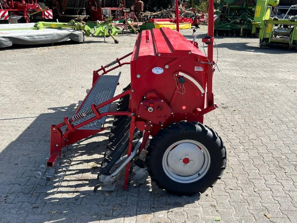 Kongskilde Demeter classic 3000 - Zaaimachine: afbeelding 4 Kongskilde Demeter classic 3000 - Zaaimachine: afbeelding 4