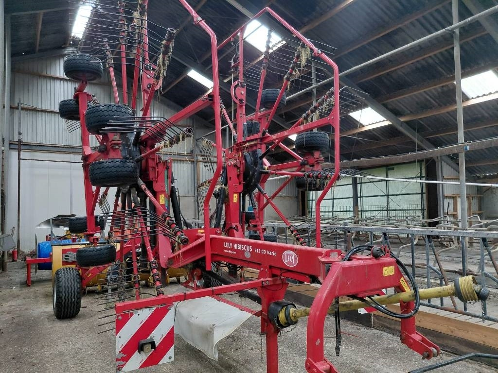 Lely Hibiscus 915 CD Vario - Hooischudder: afbeelding 2 Lely Hibiscus 915 CD Vario - Hooischudder: afbeelding 2