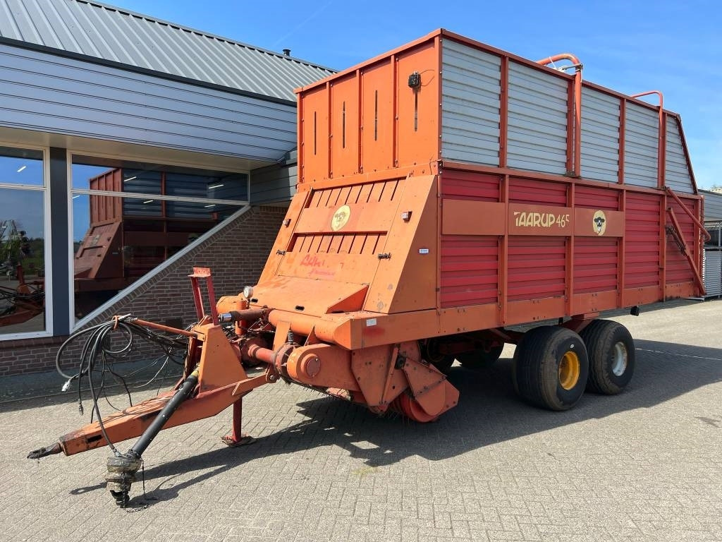 Taarup 465 opraapwagen - Opraapwagen: afbeelding 1 Taarup 465 opraapwagen - Opraapwagen: afbeelding 1