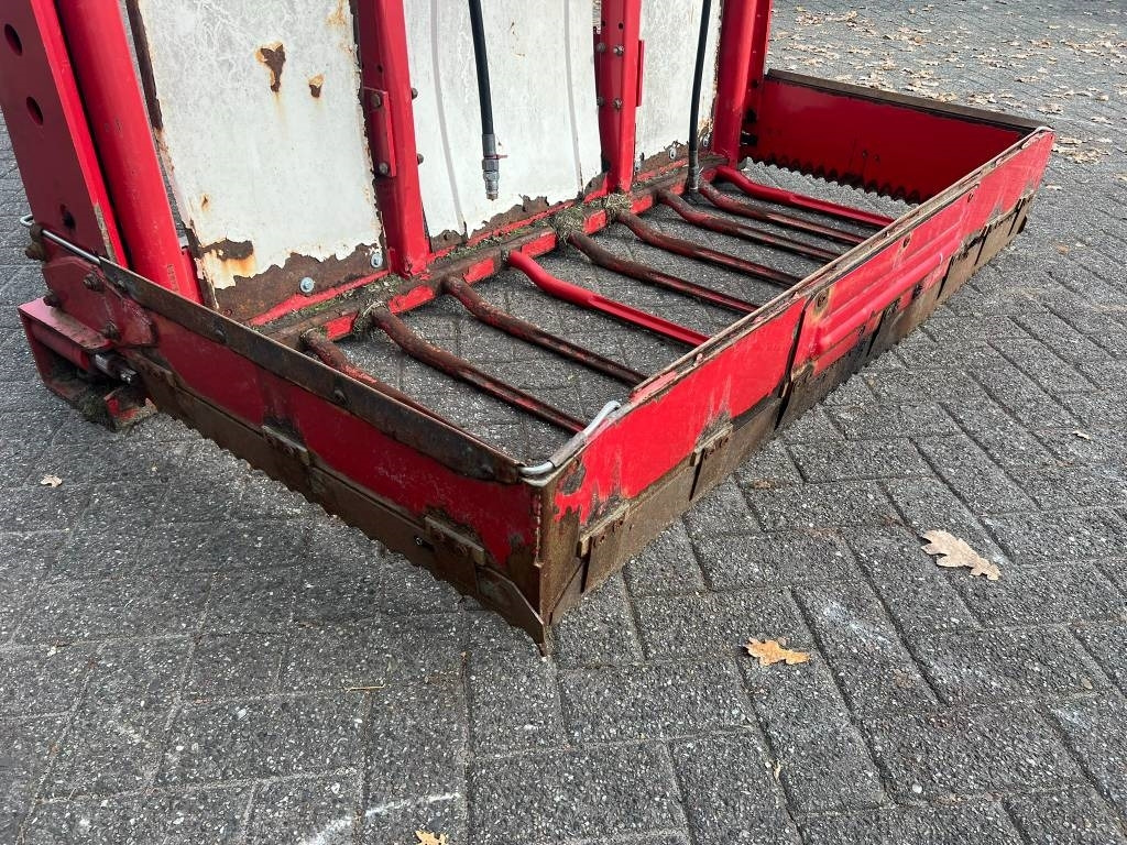 Trioliet TU 170 kuilvoersnijder - Veeteelt materiaal: afbeelding 5 Trioliet TU 170 kuilvoersnijder - Veeteelt materiaal: afbeelding 5