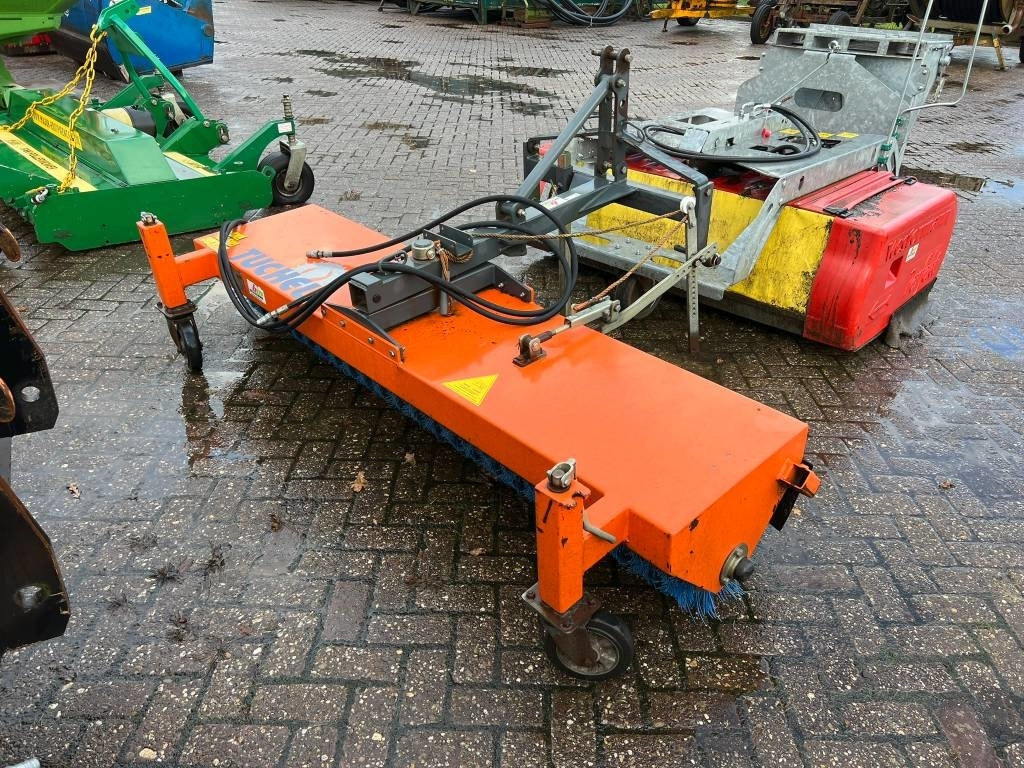 Tuchel EKM 230 HD veegmachine - Veeg: afbeelding 5 Tuchel EKM 230 HD veegmachine - Veeg: afbeelding 5
