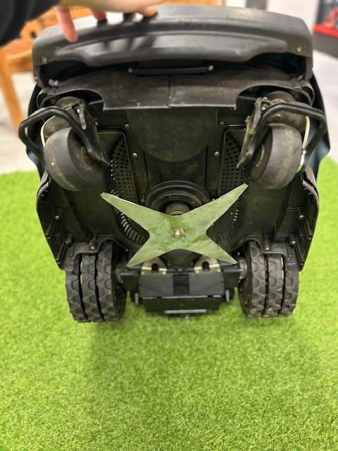 WIPER KXLS ROBOTMAAIER - Gazonmaaier: afbeelding 4 WIPER KXLS ROBOTMAAIER - Gazonmaaier: afbeelding 4