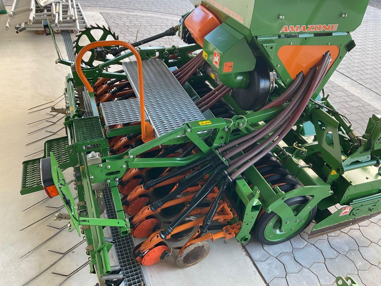 Amazone ADP 303 Spezial, KX 3000 - Zaaicombinatie: afbeelding 2 Amazone ADP 303 Spezial, KX 3000 - Zaaicombinatie: afbeelding 2