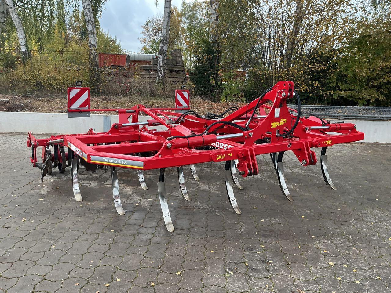 Horsch Terano 4 FX - Cultivator: afbeelding 1 Horsch Terano 4 FX - Cultivator: afbeelding 1