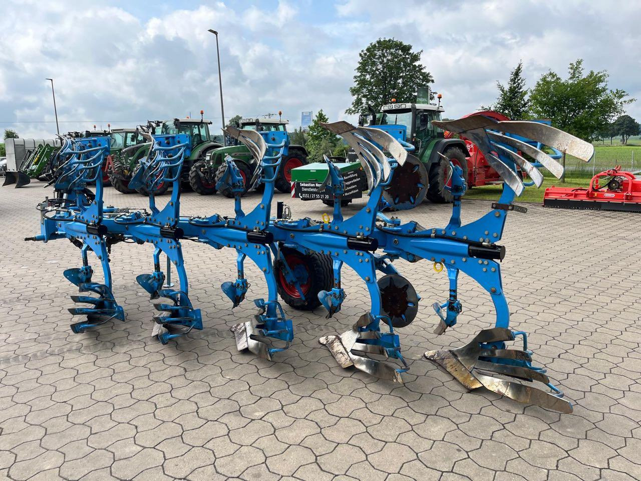 Lemken Juwel 8 V T 5 L 90 TurnControl - Ploeg: afbeelding 4 Lemken Juwel 8 V T 5 L 90 TurnControl - Ploeg: afbeelding 4